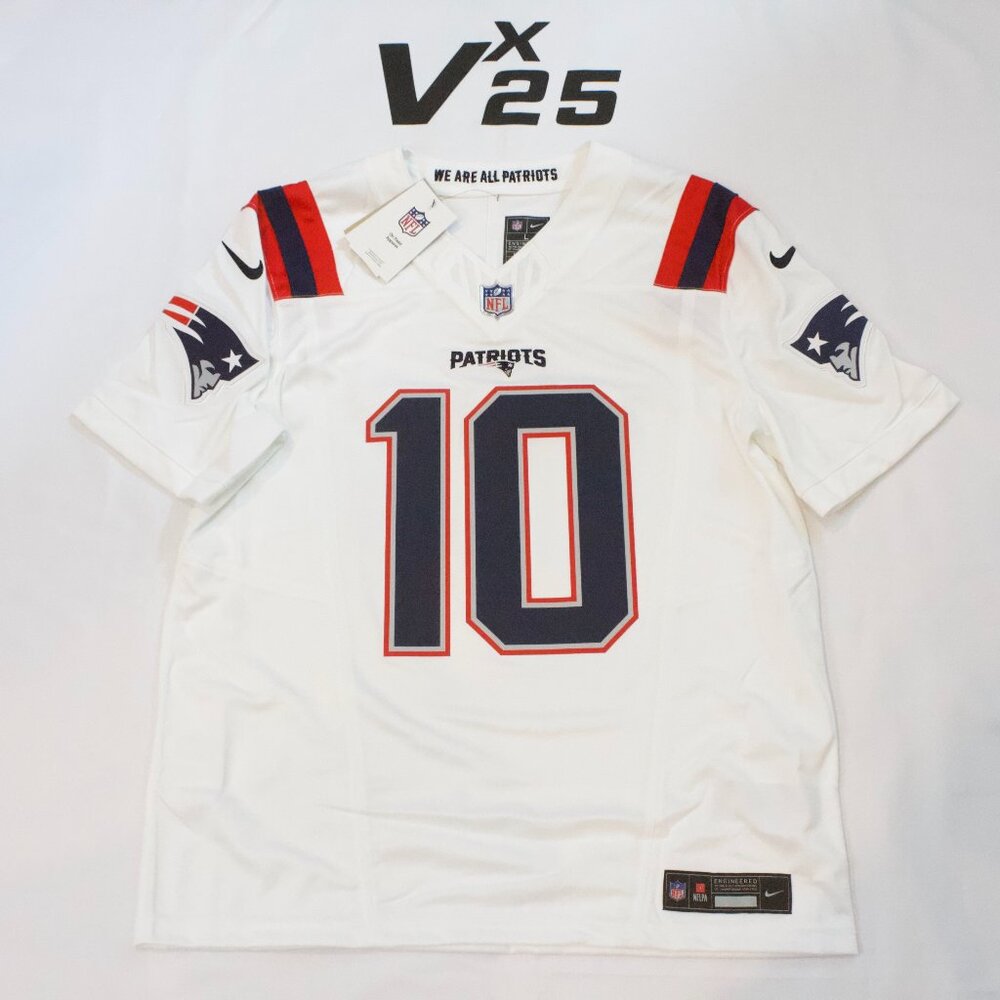 Men's On Field Nike New England Patriots Drake Maye White Away Jersey Size Large